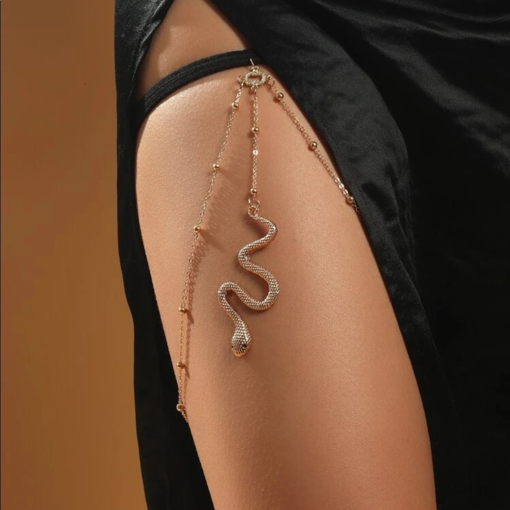 Brand new snake charm body decor chain